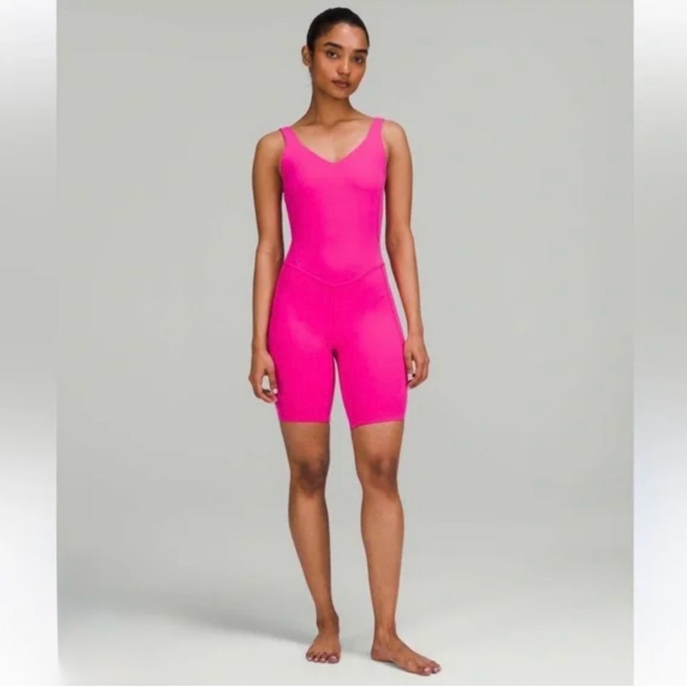Lululemon Align 8” Bodysuit Onesie Sonic Pink Sz 8